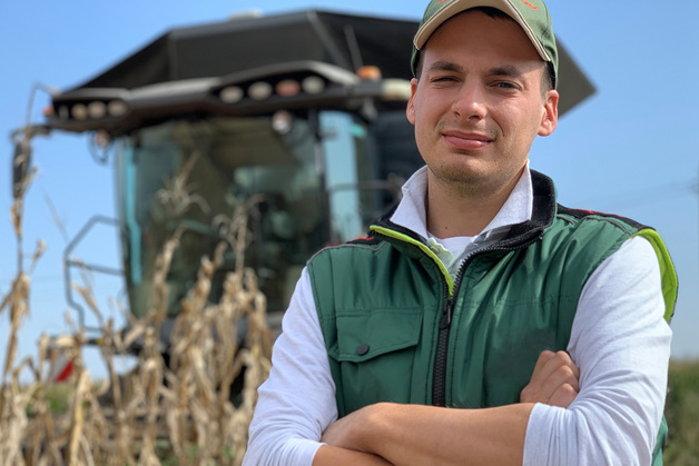 Andrea Sandrini, Farmer