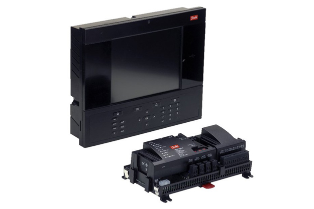 Product photo of the AK-SM 800 Series of system managers by Danfoss