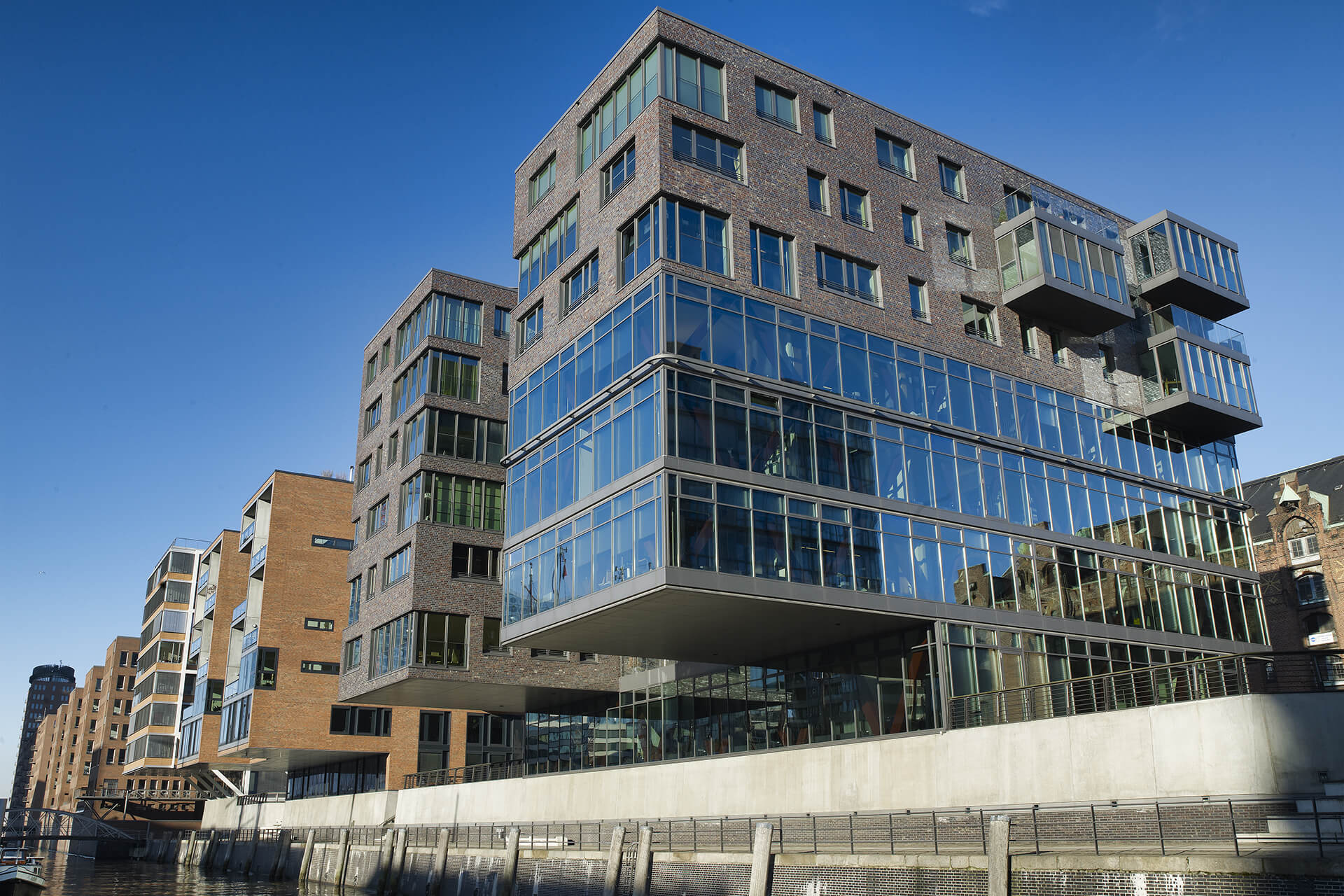 Energy-efficient district heating from Danfoss in HafenCity, Hamburg