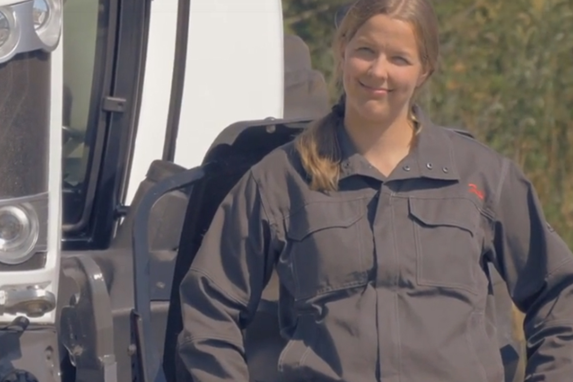 Sünje, Mechatronics Engineer