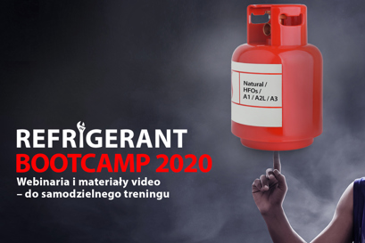 Refrigerant Bootcamp 2020 grafika szare tło i spotowiec trzymający czynnik chłodniczy jak piłkę