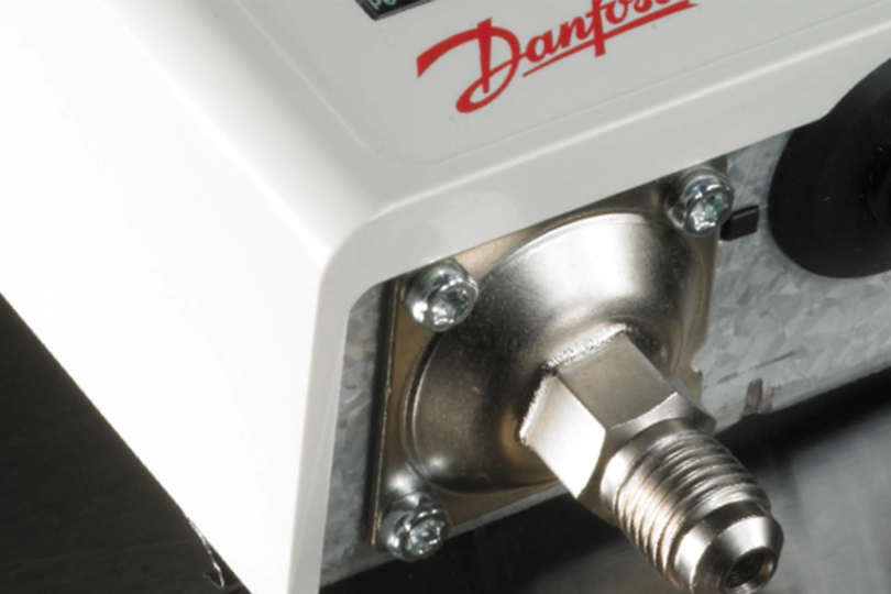 Close up photo of the Danfoss pressure switches and thermostats