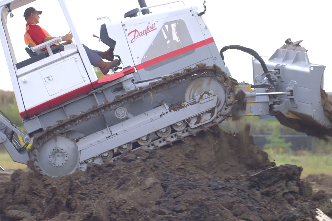 Track stall and anti-stall 