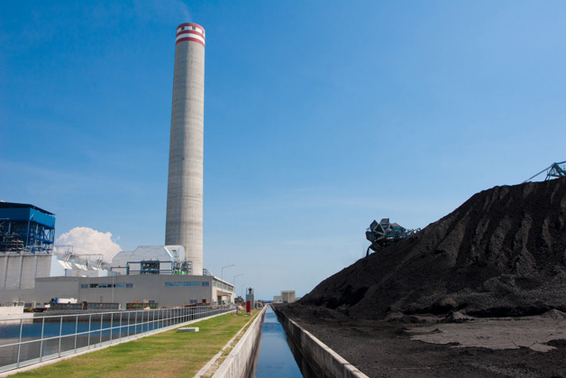 Efficient wastewater treatment and surplus energy production