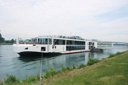 VACON® drives provides quiet and clean river cruising