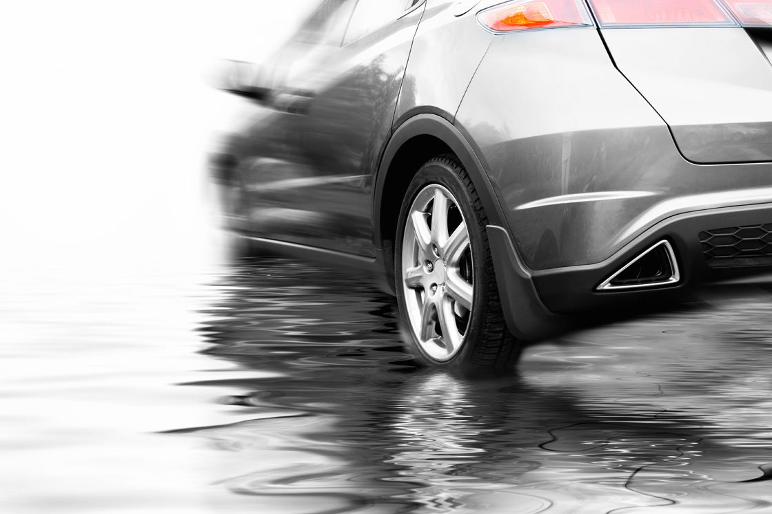 Ferrari racetrack hydro system reacts fast with exceptional dynamic performance