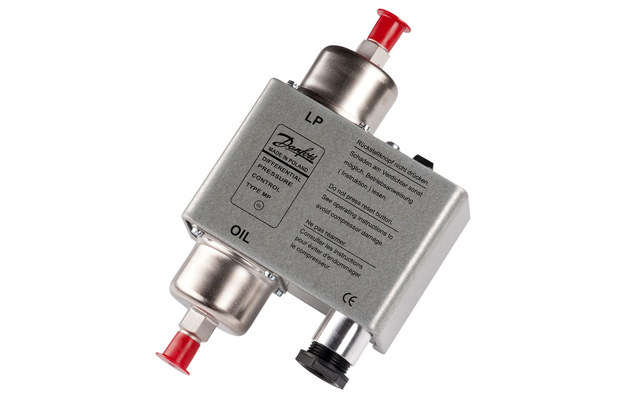 Product photo of the MP differential pressure switch by Danfoss