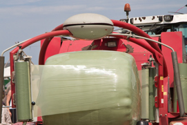 Bale Wrapping - Danfoss