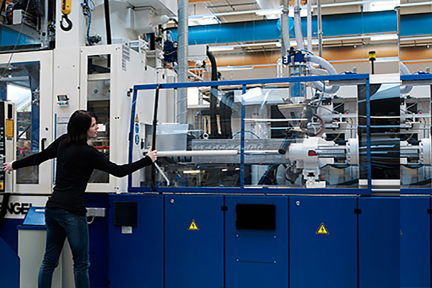 Surf the productivity wave with fast and EMC-resistant pressure transmitters