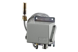 CAS temperature switches for marine machinery danfoss