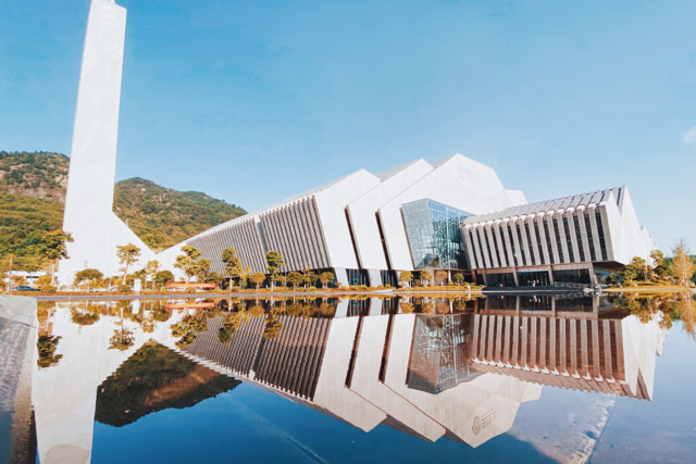 Landfill leachate wastewater