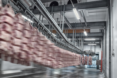 Produkty firmy Danfoss dla chłodnictwa przemysłowego do zastosowań w przetwórstwie mięsnym