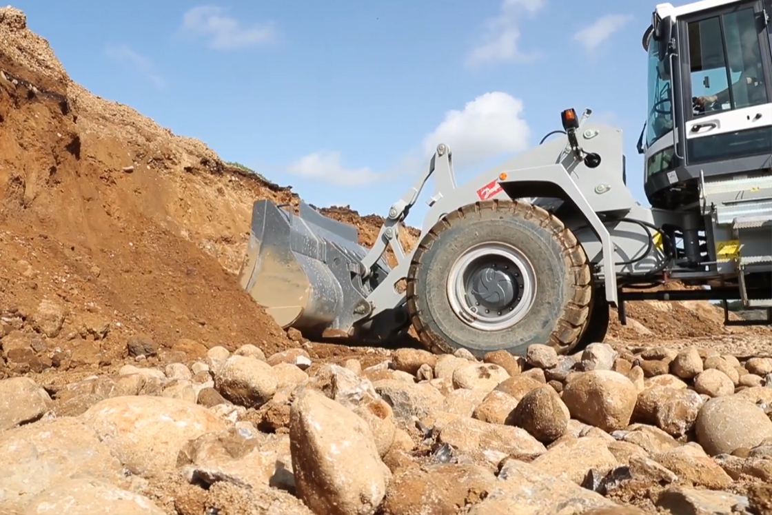 Danfoss Power Solutions – Radlader-Zugkraftmanagement