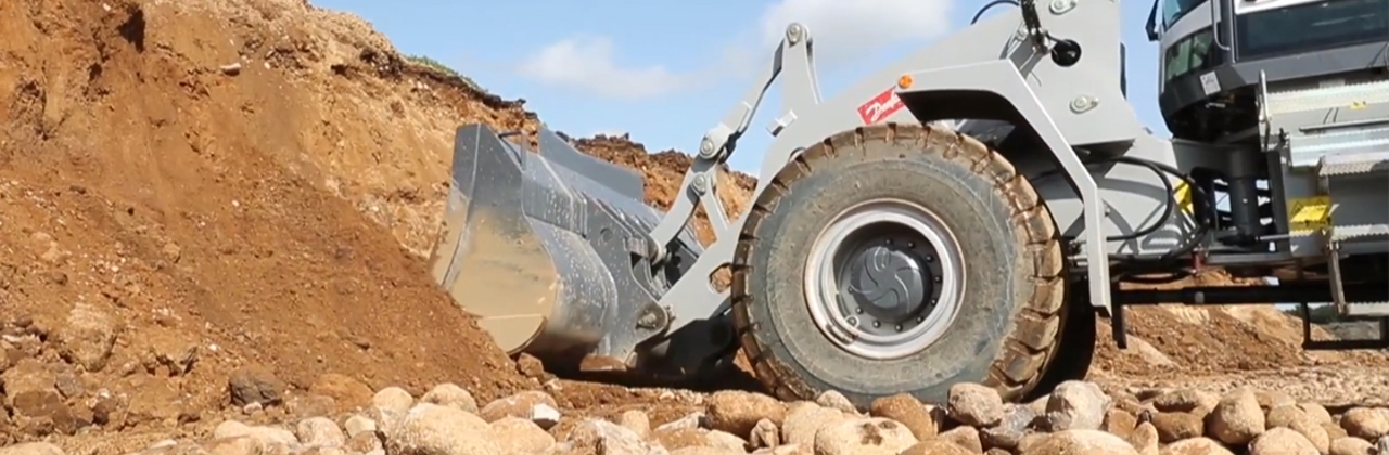 Danfoss Power Solutions wheel loader rimpull management