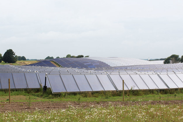 Solar heating plant reduces CO2 emissions by 15,700 tonnes annually