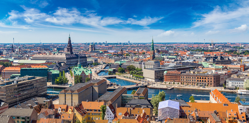 Seawater cools Copenhagen city, cutting emissions by 70%