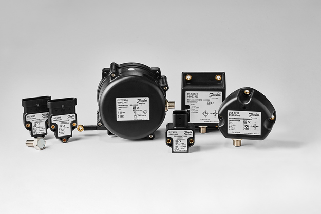 Position sensor trio flexes new solutions for mobile hydraulics