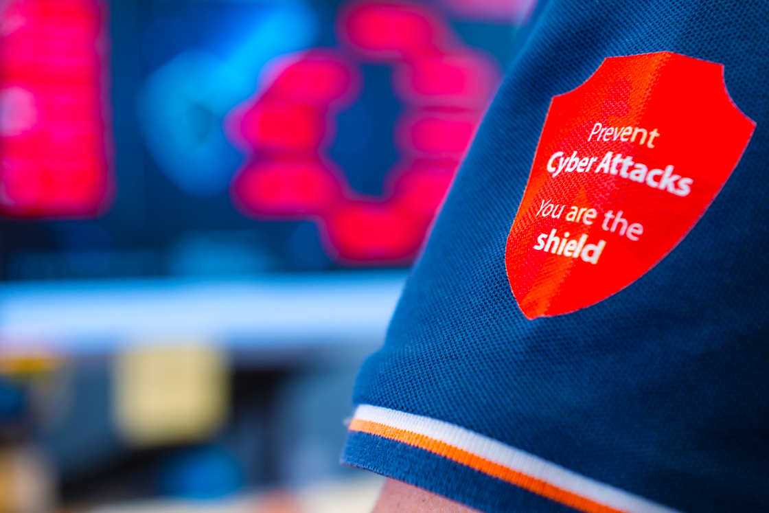 Person using MyDrive® Suite on a tablet