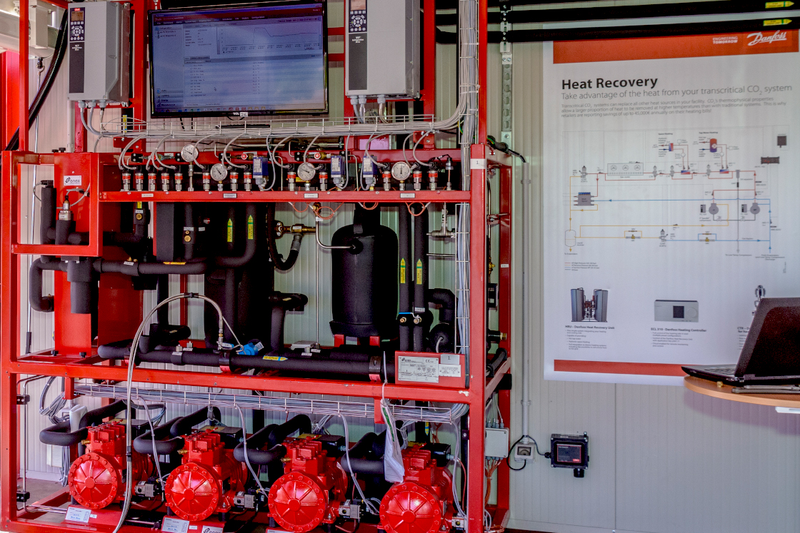 Download training slides from the livestream ...