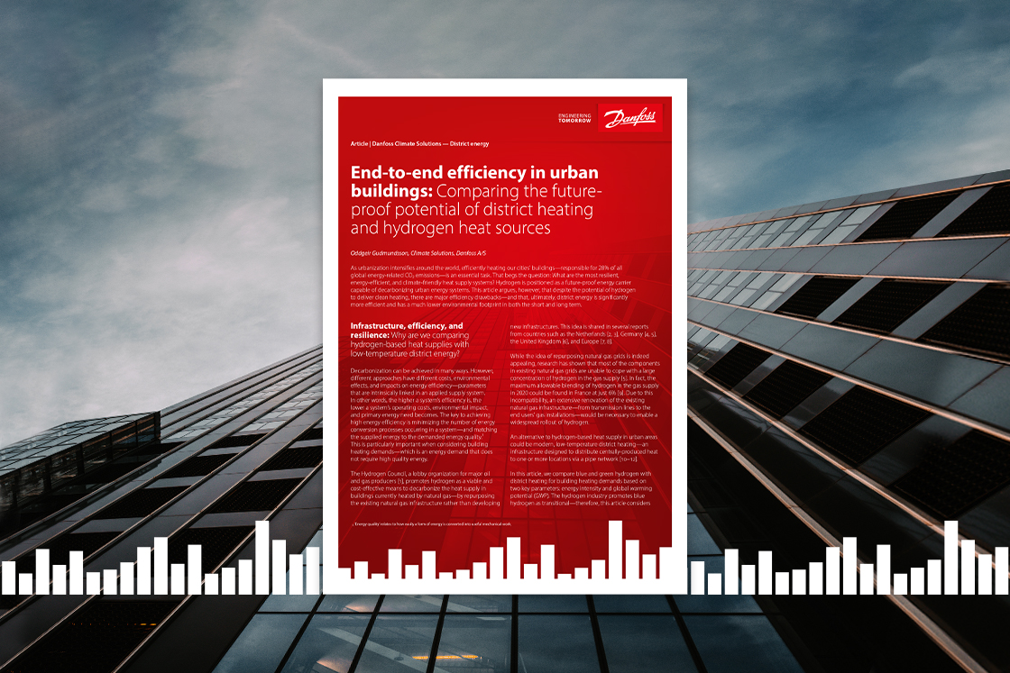 End-to-end efficiency in urban buildings: Comparing the futureproof potential of district heating and hydrogen heat sources