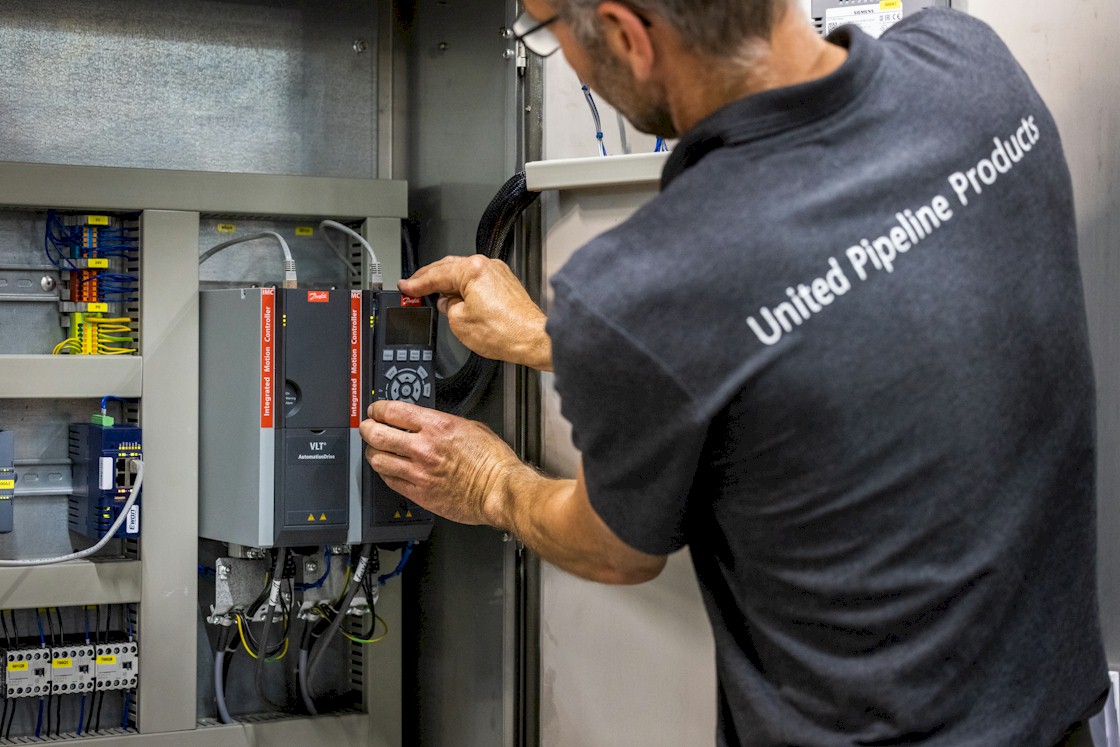 Case study Van Egmond Groep - HUWA - UPP - Hellings Machinebouw - Danfoss Drives