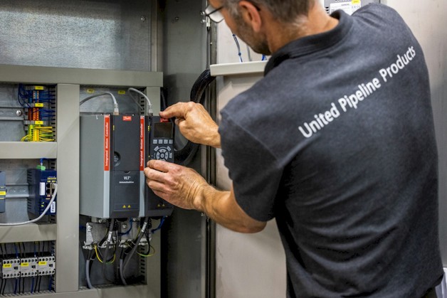 Case study Van Egmond Groep - HUWA - UPP - Hellings Machinebouw - Danfoss Drives