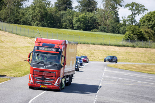 Danfoss fährt Elektro-Lkw von Dänemark nach Le Mans, Frankreich