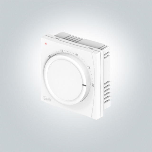 Our RET1001M thermostat controller makes saving energy a breeze.