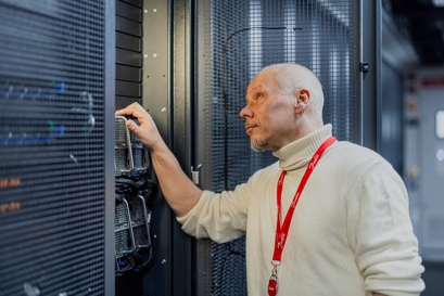 Explore Data Center Technologies