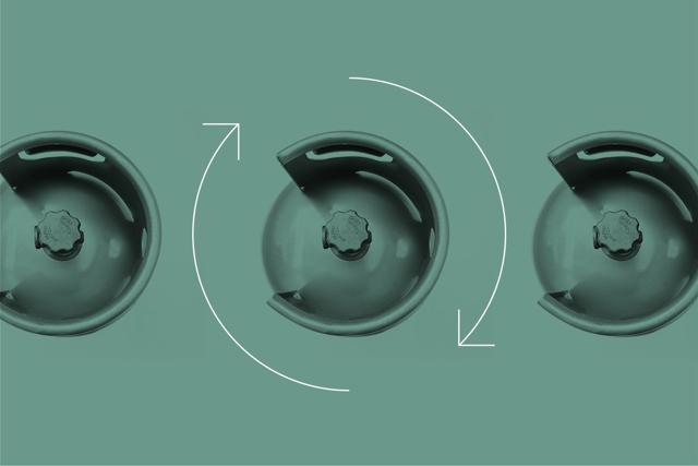 Refrigerant reclamation