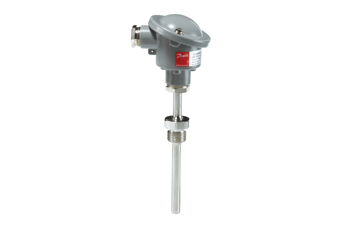 MBT 3252 temperature transmitter designed for heavy duty industrial applications