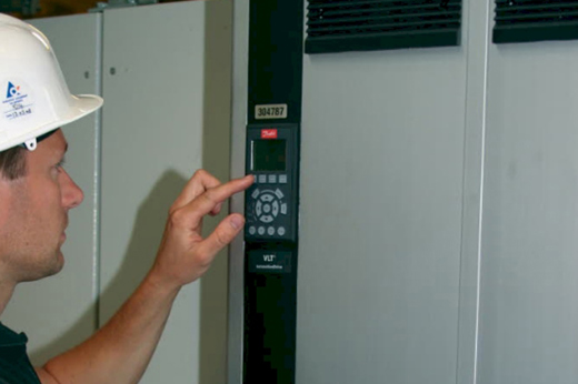 Man adjusting the drives settings