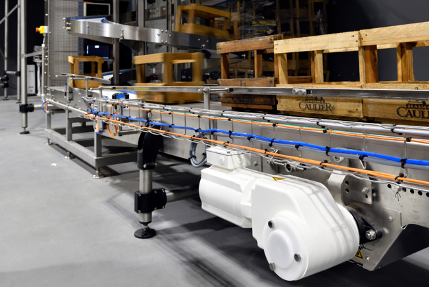 Material handling and intralogistics