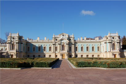 Electric heating chosen to protect 18th-century baroque palace in Kyiv